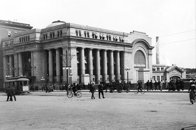 Union Station: Ottawa Union Station c.1913 (National Archives)